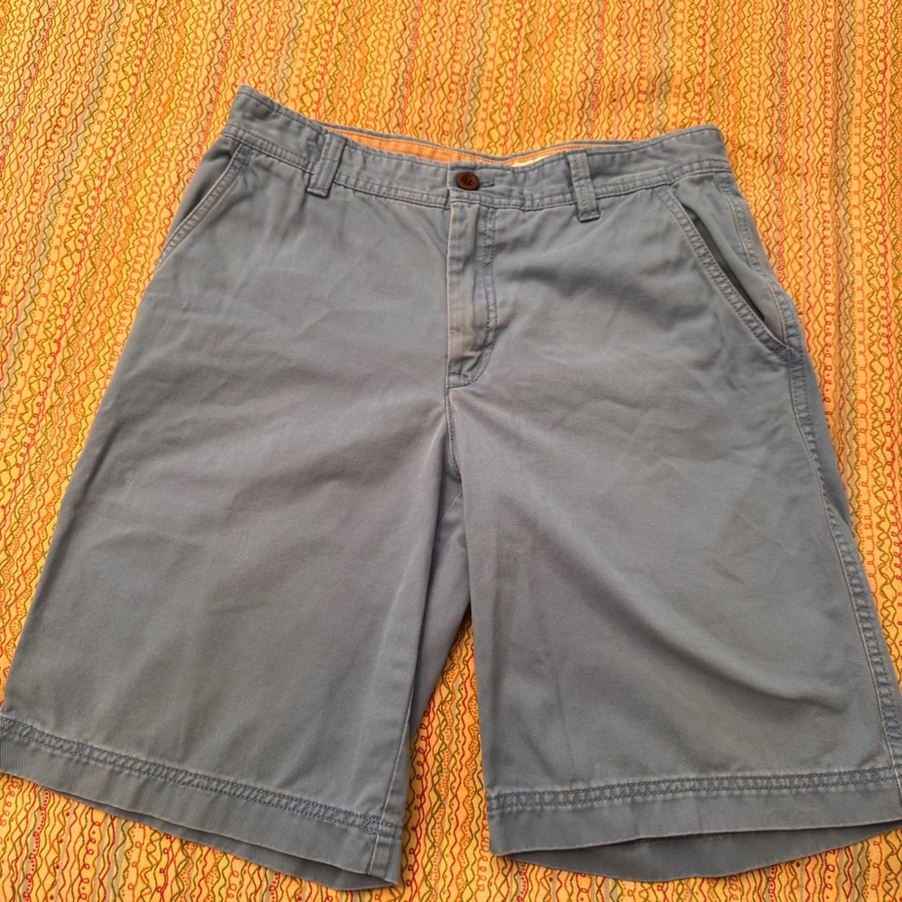 MEN'S IZOD SALTWATER Gray SHORTS FLAT FRONT Sz 30. 100% cotton